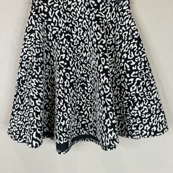 Nicholas Women's Leopard Print A-Line Mini Skirt Black/White Size 0 - Picture 4 of 13